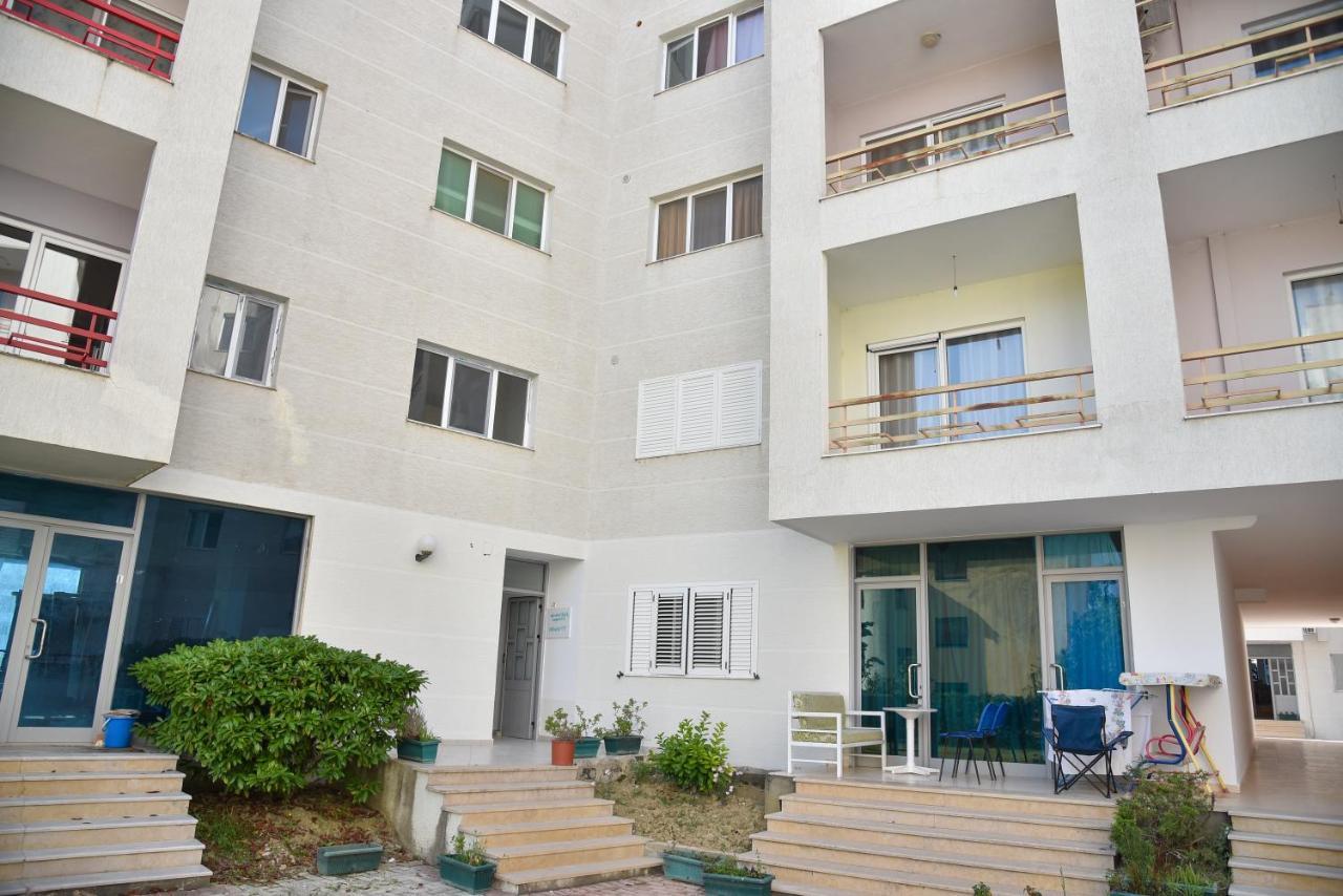 Flowers Apartments 골렘 외부 사진