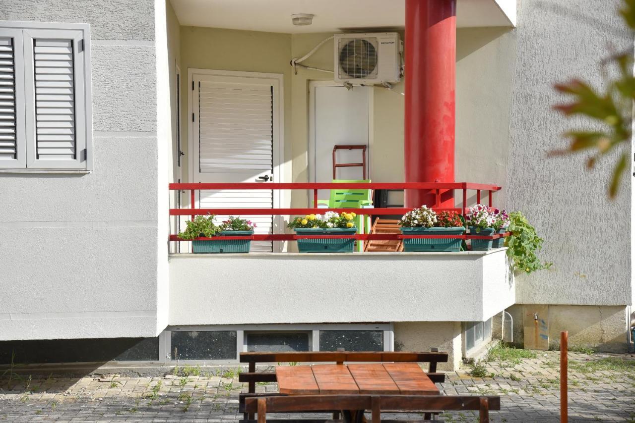 Flowers Apartments 골렘 외부 사진