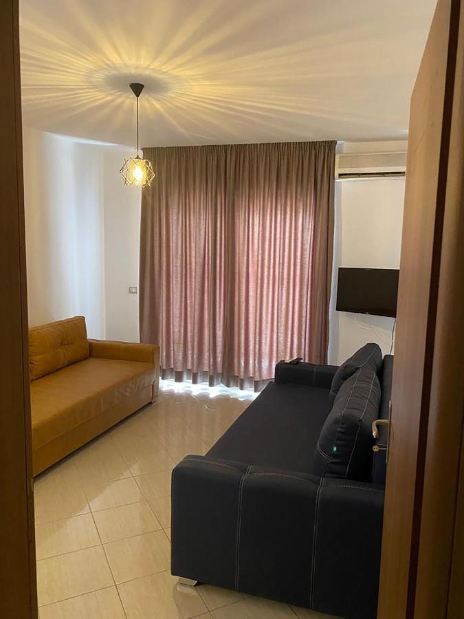 Flowers Apartments 골렘 외부 사진