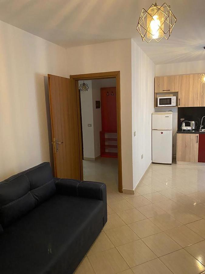 Flowers Apartments 골렘 외부 사진