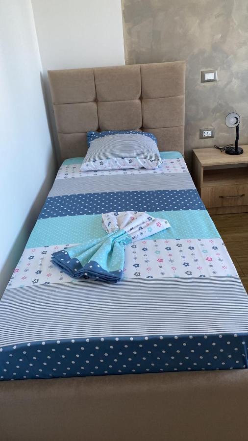 Flowers Apartments 골렘 외부 사진